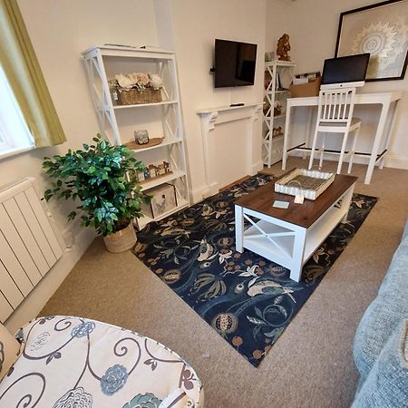 The Gallery Appartment With Parking 스트렛포드-어폰-에이본 외부 사진